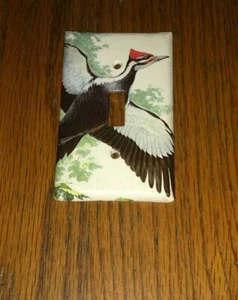 CLASSIC WOODPECKER WILD BIRD LIGHT SWITCH COVER PLATE G - Picture 1 of 1