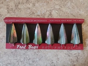 VINTAGE FRED BEAR RAZOR HEADS - Picture 1 of 3
