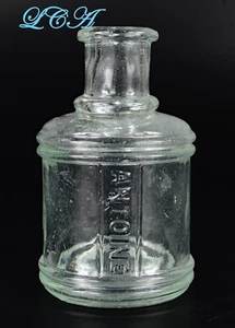 RARA botella de tinta antigua ANTOINE en relieve color turquesa CRUDO vidrio soplado BIM - Imagen 1 de 3