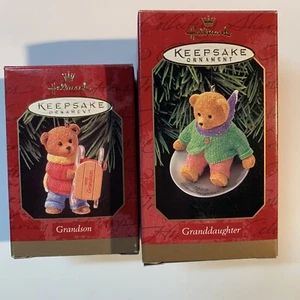 1999 Hallmark Keepsake Ornaments Granddaughter & Grandson Bears Christmas - Picture 1 of 7