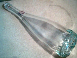 Gerard Bertrand Empty Cote des Roses Wine Bottle: Glass Stopper & Rose Bottom - Picture 1 of 5