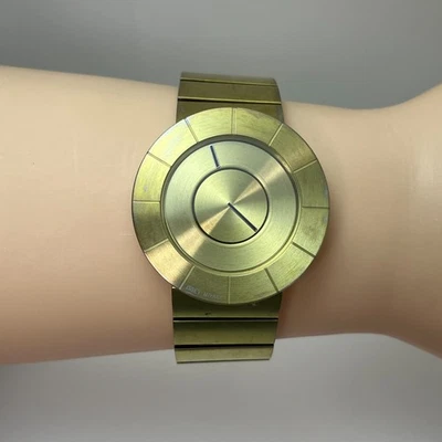 Raro Reloj Seiko ISSEY MIYAKE "TO" por TOKUJIN YOSHIOKA SS 38mm Japón con Estuche #164B Foto 1 de 4