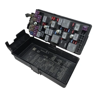 2009-2012 Chevrolet Malibu 2.4L Fusebox Fuse Box Relay Module Oem - Image 1 of 4