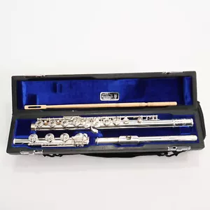 William S. Haynes Model Q1 Flute - Open Hole/ Offset G/ B Foot SN 9980 OPEN BOX - Picture 1 of 19