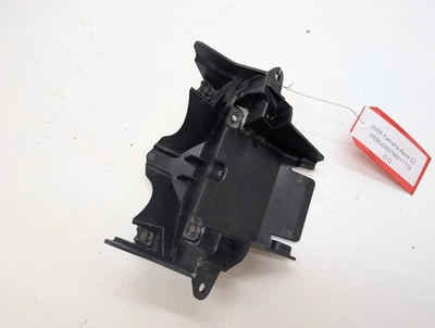 Soporte de luz trasera Yamaha usado OEM 8FP-2117E-01-00 Apex GT Vector 2009-2022 Foto 1 de 4