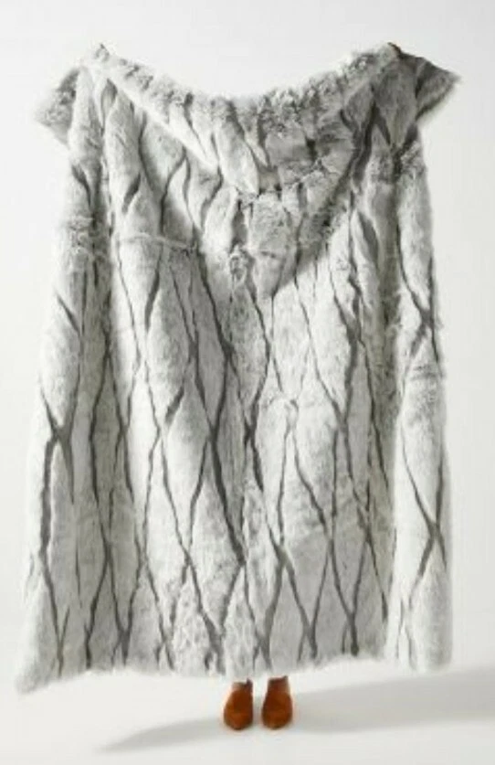 Manta Anthropologie Alpine de piel sintética GRIS NUEVA CON ETIQUETAS Foto 1 de 1