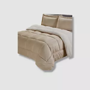 Swift Home Gold Reversible Micromink and Sherpa King Bedding Comforter - Picture 1 of 3