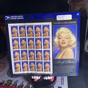 Estampillas 32c de Marilyn Monroe de Estados Unidos, hoja de 20 leyendas de Hollywood - NUEVO EN PAQUETE - Imagen 1 de 5