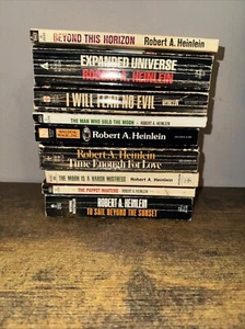 Robert A. Heinlein lot of 9 different paperback books - Picture 1 of 2