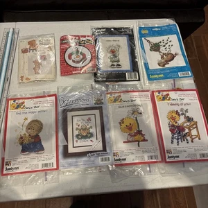 Lot Of 8 Jalynn Suzy’s Zoo & More Counted Cross Stitch Kits - Picture 1 of 14