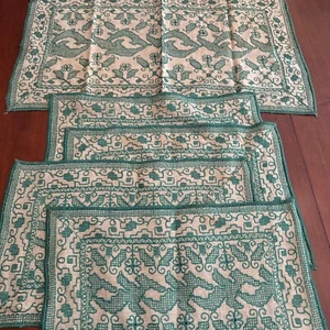 Vintage Hand Embroidered & Cutwork Table Runner & 4 Placemats Green On Cream - Picture 1 of 14