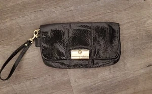 Coach Black Patent Leather Wristlet GUC - Picture 1 of 7