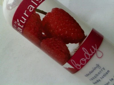 Raspberry Body Lotion *NEW* FULL #FRESH# RARE Discontinued 8.4 fl.oz moisturizer - Image 1 of 4