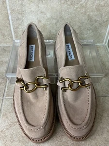 Steve Madden Karmine Damen-Loafer aus hellbraunem Wildleder mit Kette Größe 10M - Bild 1 von 10