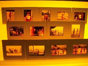 PEOPLE ITALY 2 SLIDES 1973 35MM COLOR 2 X 2 35 MM - Picture 1 of 1