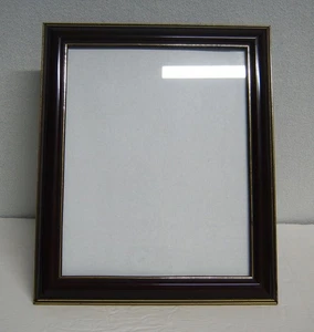 8x10" Classic Maroon & Gold Trimmed Plastic FrameTraditional/Mid-Century Style - Picture 1 of 5
