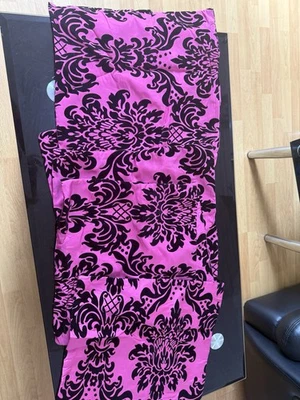 Set of 6 Pink & Black Damask Cushion Covers – Brand New Without Tags - Image 1 of 2