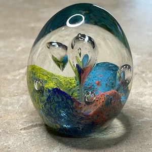 2.75"x2.5" Multicolored Art Glass Paper Weight - Picture 1 of 11