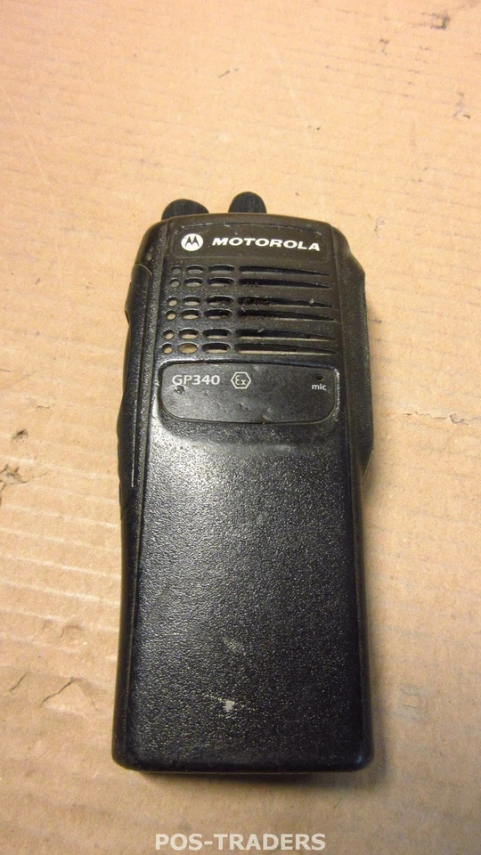 MOTOROLA GP340 PW311C analogue  TWO-WAY PORTABLE RADIO - EXCL BATTERYS - Bild 1 von 4
