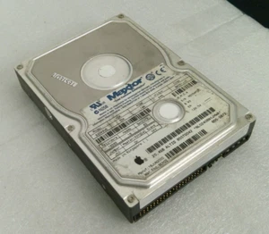 Maxtor 92049U3 IDE Hard Drive 20.4GB - Picture 1 of 5