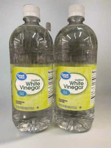 2 Bottles Great Value Distilled White Vinegar 32 fl oz Canning Cleaner - Foto 1 di 4