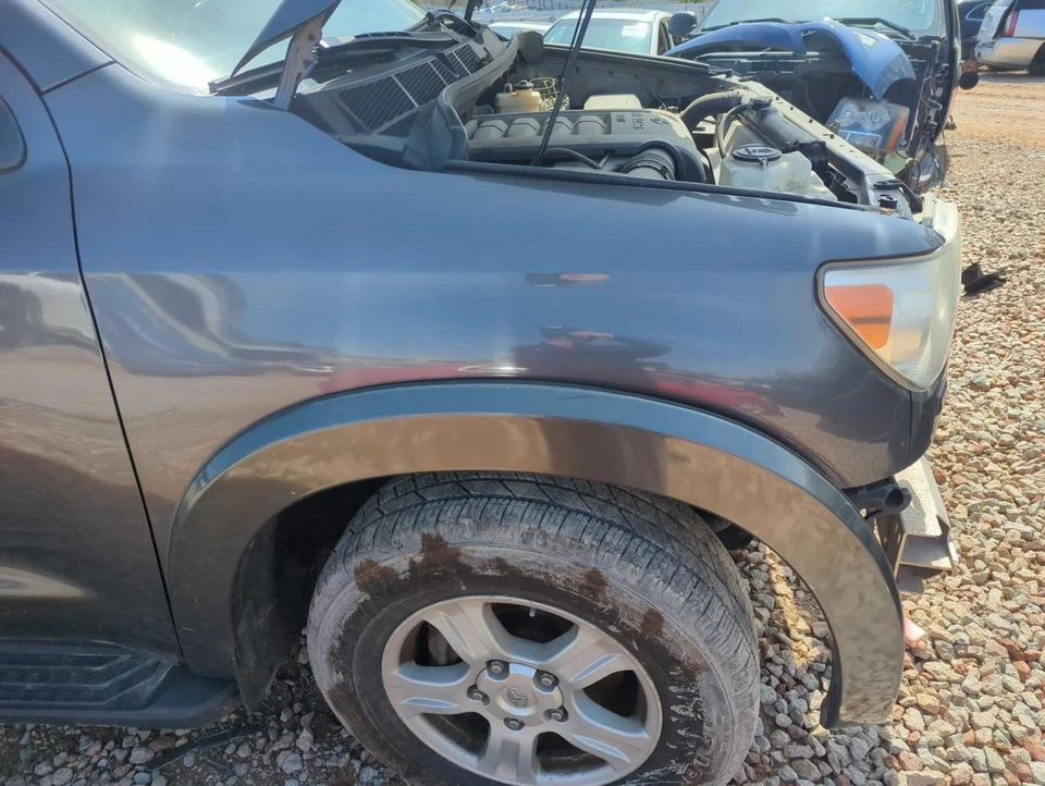 (LOCAL PICKUP ONLY) Passenger Right Fender Fits 08-22 SEQUOIA 2471181 - Imagem 1 de 4