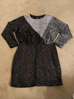NWT EXPRESS SEQUIN GEOMETRIC DOLMAN PARTY COCKTAIL MINI DRESS BLK/GREY/SILVER L - Image 1 of 4