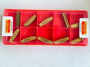 1 SCATOLA (10 PZ) SANDVIK N123J2-0500-0004-CR 4225 INSERTI IN CARBURO - Foto 1 di 5