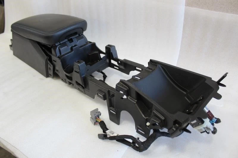 2017 CHEVROLET VOLT FRONT CENTER CONSOLE BLACK 84043469 - Imagem 1 de 4