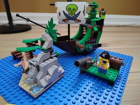Lego SpongeBob The Flying Dutchman 3817 Mint Collectors Condition