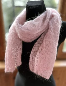 Women Powder Pink Knit Fuzzy Wool Kid Mohair Scarf Hand Knit Light Transparent - Picture 1 of 4