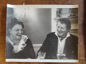 Danny Kaye Candid Shot Vintage 1970's Press Photo - Picture 1 of 2