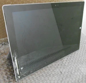 Microsoft Surface Pro 3, i5-4300U , 8GB RAM 256GB SSD - READ DESCRIPTION - Picture 1 of 3