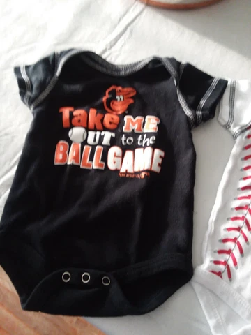 Baby short sleeve bodysuit 0-3 month size Baltimore orioles MLB lot of 3 Cover