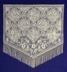 Ivory Heritage Lace Place Mats Chantilly 20" x 21" Diningroom Livingroom - Picture 1 of 4