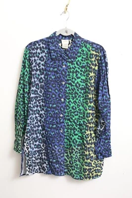 NUEVO CON ETIQUETAS S Neiman Marcus Blusa 100% Seda Abotonada con Estampado Animal Foto 1 de 4