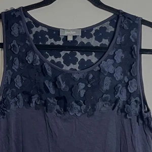 Neiman Marcus 100% Viskose Blumen ärmellose Bluse Gr. M marine Boho Chic Tank Top - Bild 1 von 6