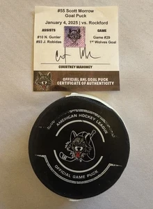 AHL Chicago Wolves Tor erzielt Puck Scott Morrow 2025 mit COA - Bild 1 von 6