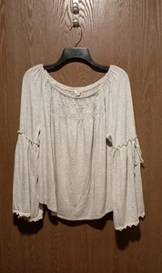Maurices Peasant Top Sz L Gray Striped Bell Sleeves Elastic Pleated Neckline - Picture 1 of 8