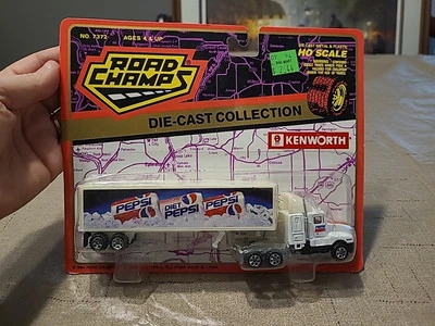 Camión Road Champs #7372 Pepsi Cola Mack Die-Cast Collection escala Ho- Foto 1 de 2