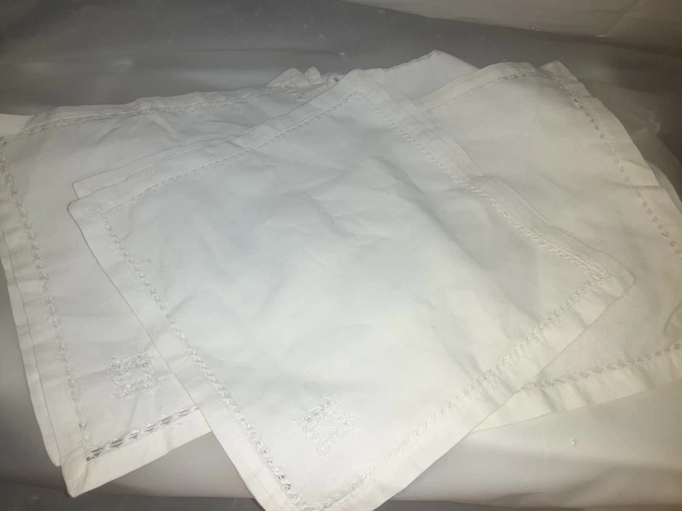 Lote de 6 pañuelos vintage cosidos 10 x 10 trabajo enrollado a mano bordado Foto 1 de 4