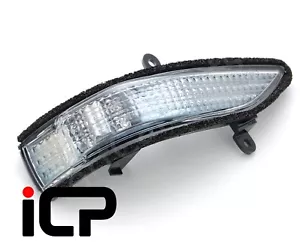Genuine RH LED Wing Mirror Indicator Fits: Subaru Impreza 07-10 UK WRX STi - Picture 1 of 1
