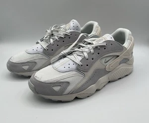 Size 10 US Men’s - Nike Air Huarache Runner Summit White Platinum New In Box - Picture 1 of 10