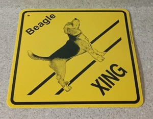 Plastic Yellow Dog Crossing Road Wall Sign Beagle Breed Brand New Ships Free! - Picture 1 of 2