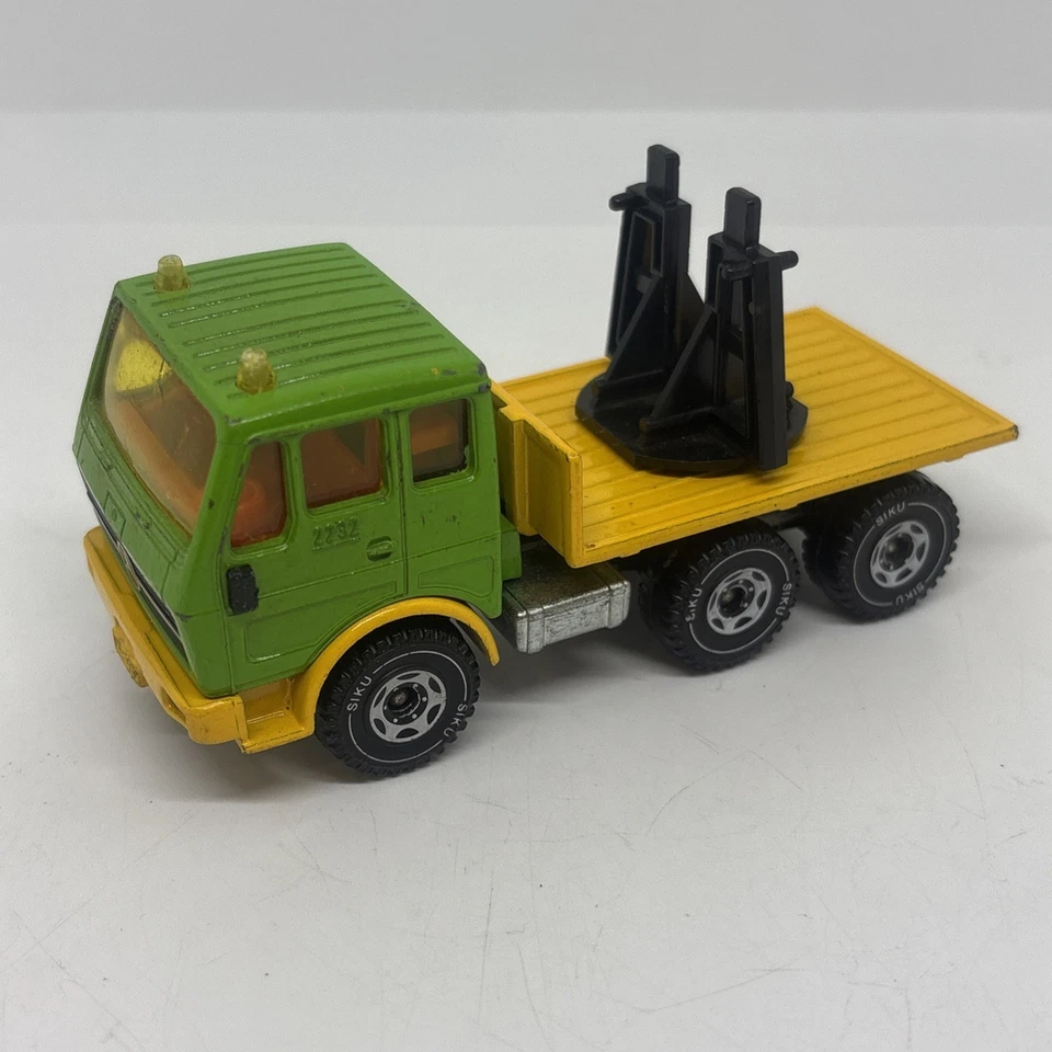 VINTAGE SIKU TOYS GERMANY MERCEDES BENZ TRACTOR - Image 1 of 4