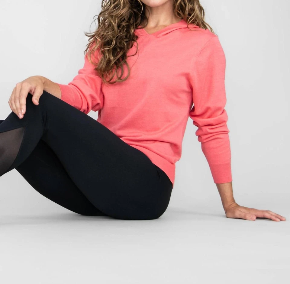 Camisa Body Wrappers Ligera Vegana Cachemira Con Capucha Coral Foto 1 de 1