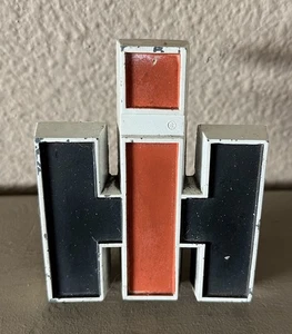 Vintage IH International Harvester Farmall Cub Tractor Grill Emblem 2751844 R1 - Picture 1 of 5
