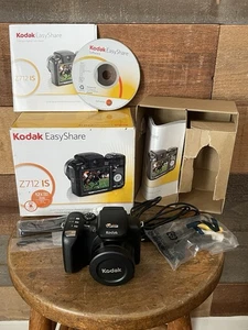 Kodak EasyShare fotocamera digitale - Z712 IS - 7,1 MP - nero con scatola - Foto 1 di 19