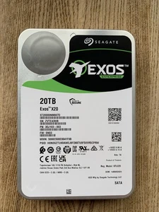 Wewnętrzny dysk twardy Seagate Exos X20 (7200 obr./min, 3,5", sata iii) 20 tb -... - Zdjęcie 1 z 5