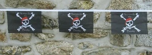 Piraten Beute Schnur Flagge Wimpel Polyester 3m lang mit 10 Flaggen - LETZTE - Bild 1 von 2